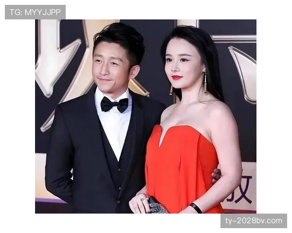 邹市明结婚照里那咖啡厅成了他赛场外最大豪宅? 邹市明结婚照里那咖啡厅成了他赛场外最大豪宅?